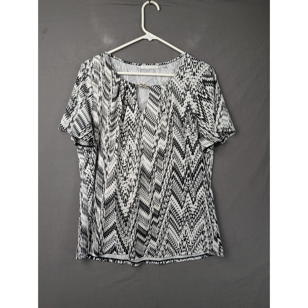 Notations‎ Womens Blouse XL Black White Abstract Geometric Keyhole Short Sleeve